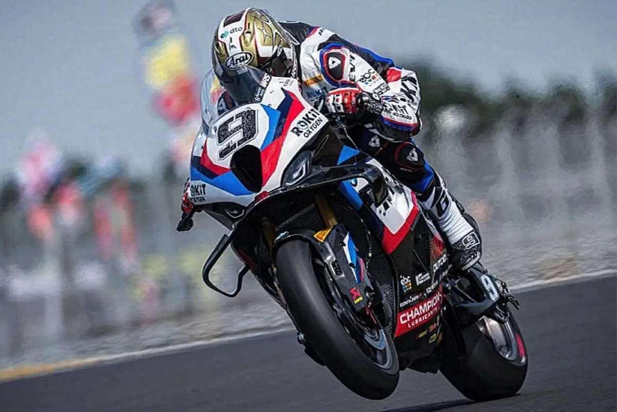 Superbike Donington: Danilo Petrucci venerei nero