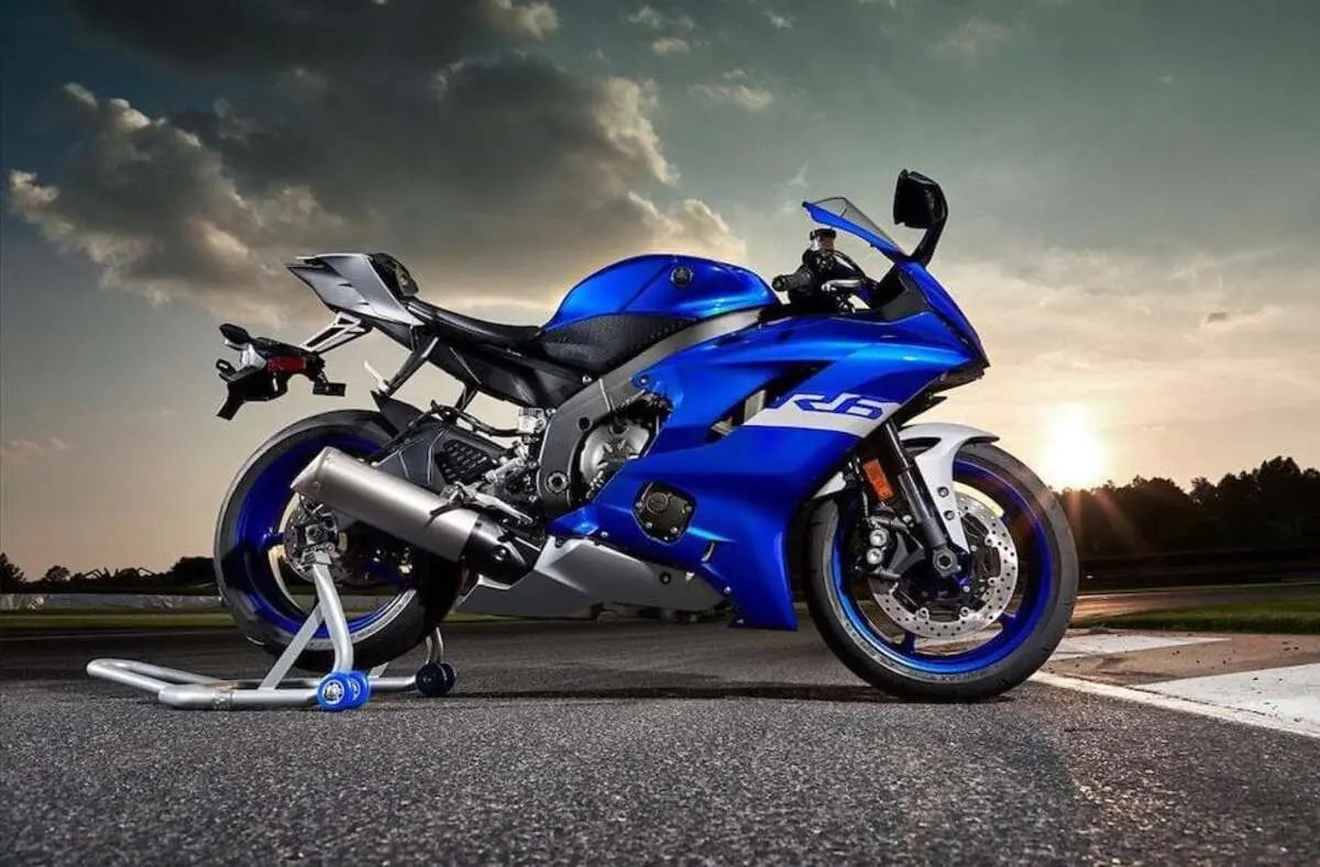Yamaha-R6-Supersport-addio