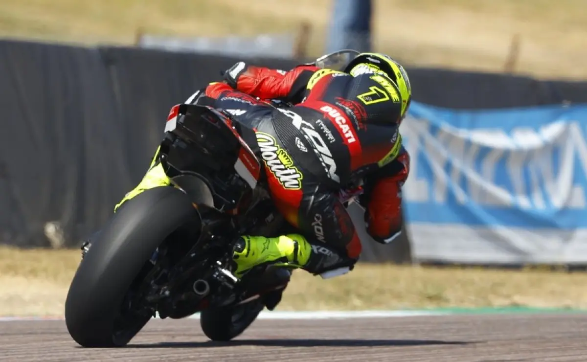 British Superbike: Kyle Ryde vince gara 1 a Thruxton