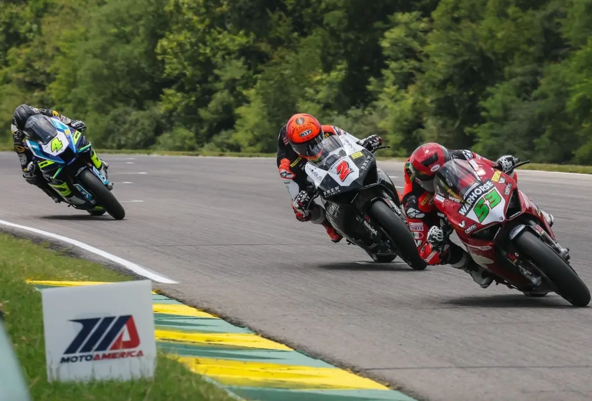 MotoAmerica Supersport: Darryn Binder vince gara 1 al VIR