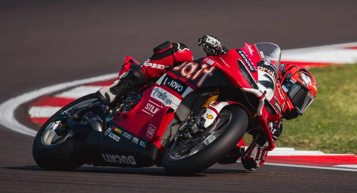 Superbike Cremoni: Iker Lecuona trionfa in gara 1