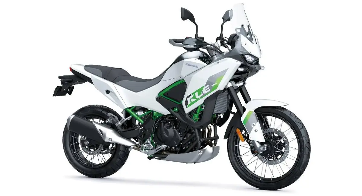 Novità: Kawasaki KLE500 SE Smartride 2027 mette al bando la frizione