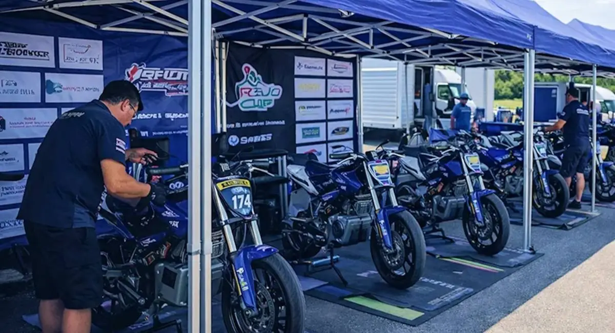 Novità: Il gazebo nel paddock del motocross: la base operativa che in gara non si vede