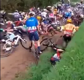 tourdebretagnecrash