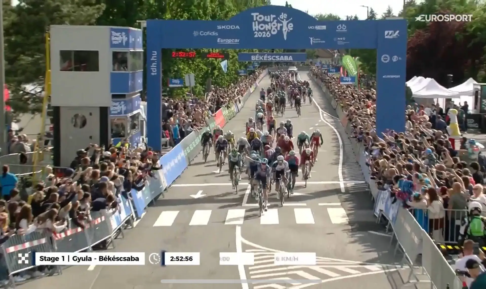 Tim merlier wins stage one of Tour de Hongrie