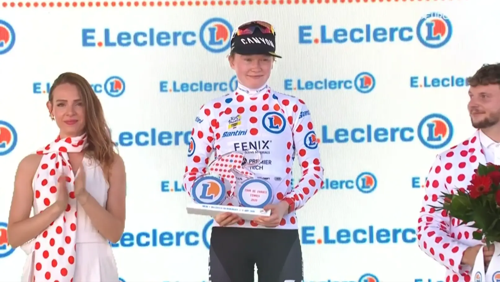 Puck Pieterse podium ceremony TDFF stage 5