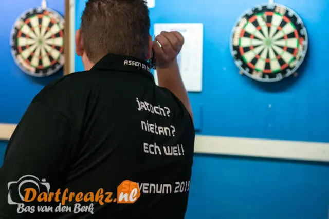 16 11 2019 Bas van den Berk Darts festival Sevenum 0227 61978