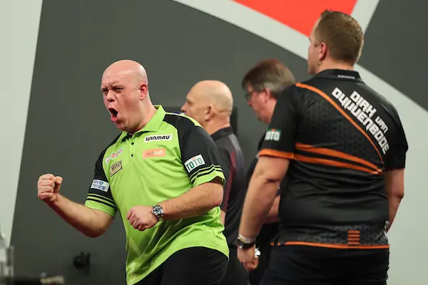 2023WCR4 van Gerwen18