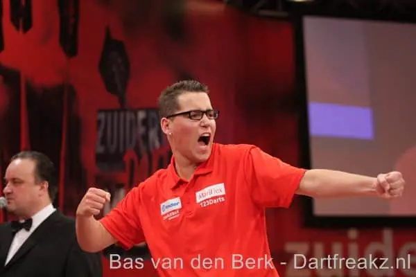 Pas van de Benito zdm11ZA