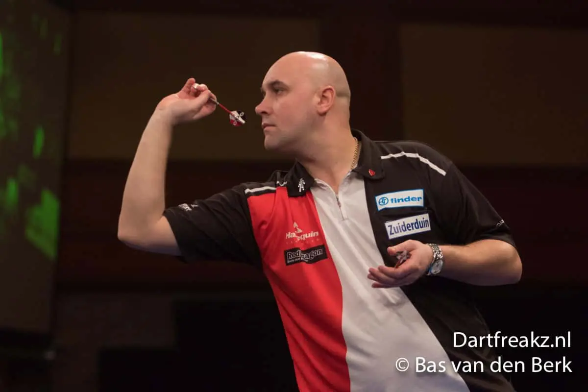 jamie Hughes 9 12 2016 Bas van den Berk Finder Darts Masters 2016 0 14978