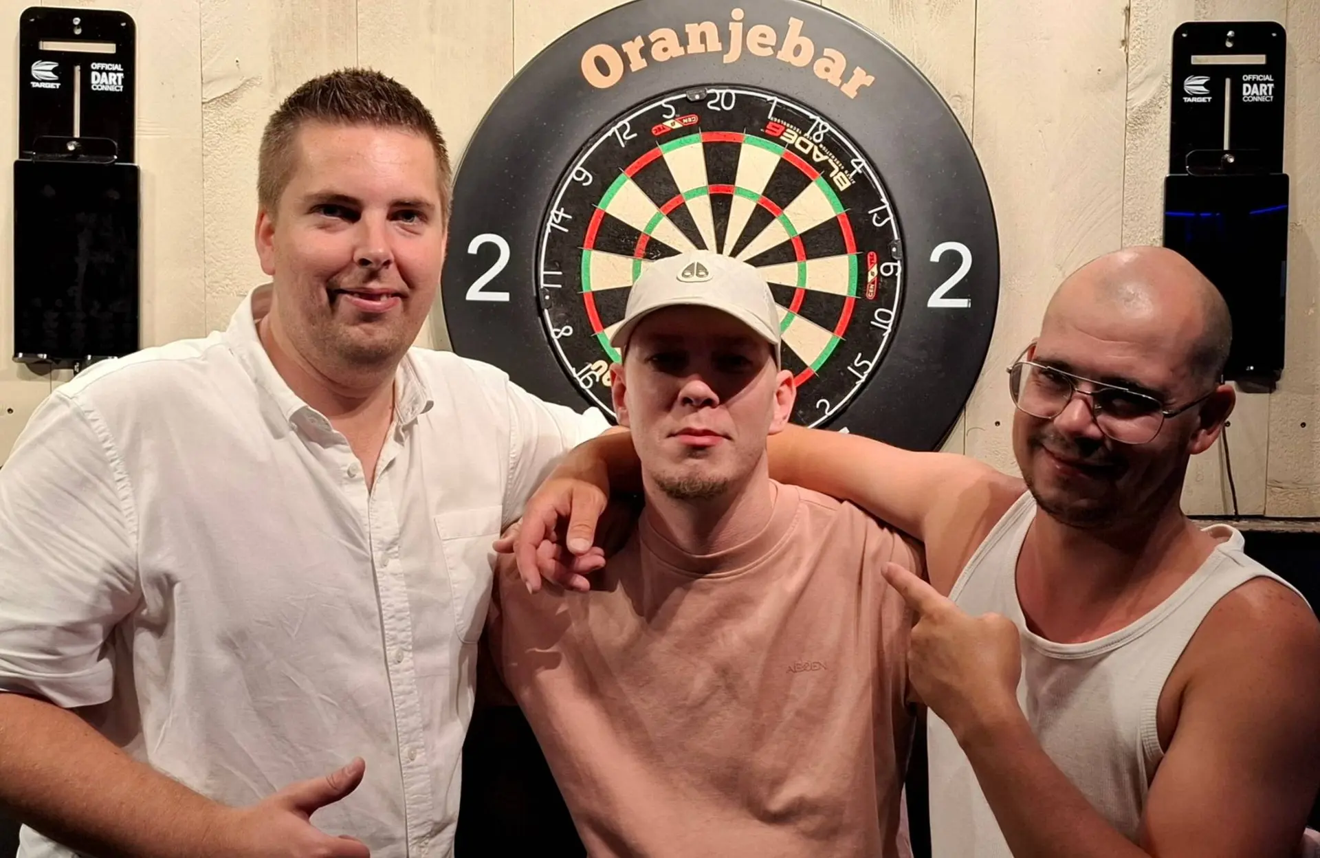 Oranjebar Mariahout Jimmy van Schie