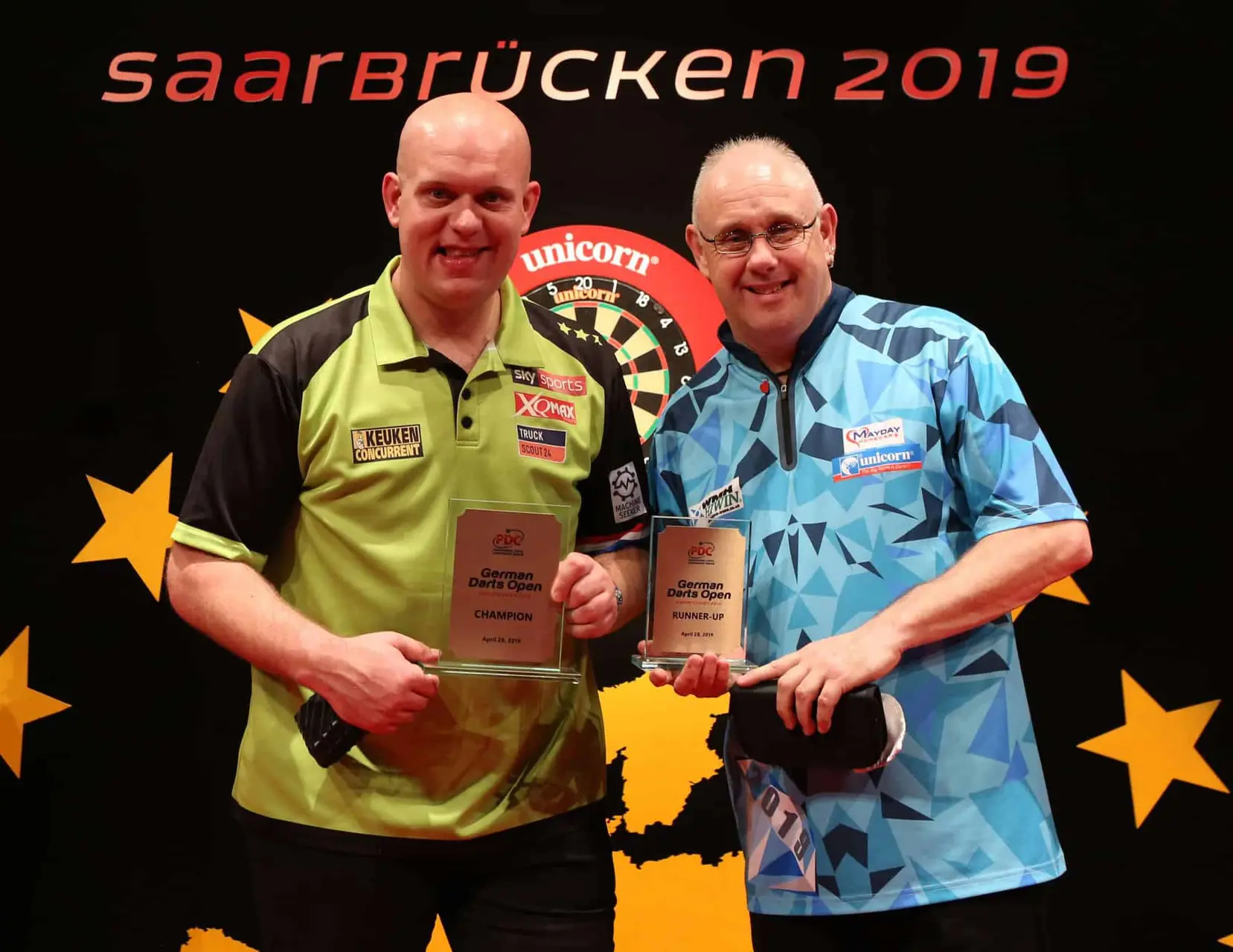 van Gerwen White e1556498606379