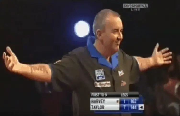 Taylor 4x 9dart