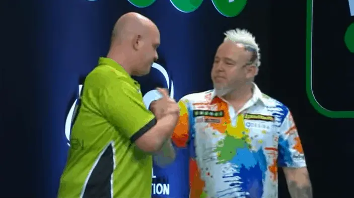 2019 10 29 00 03 13 Wright v van Gerwen 2015 FINAL World Series of Darts YouTube