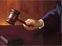 1195481254rechter hamer