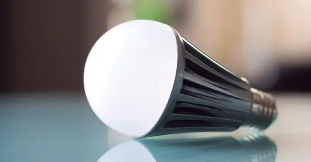 gloeilamp die oneindig licht blijft geve