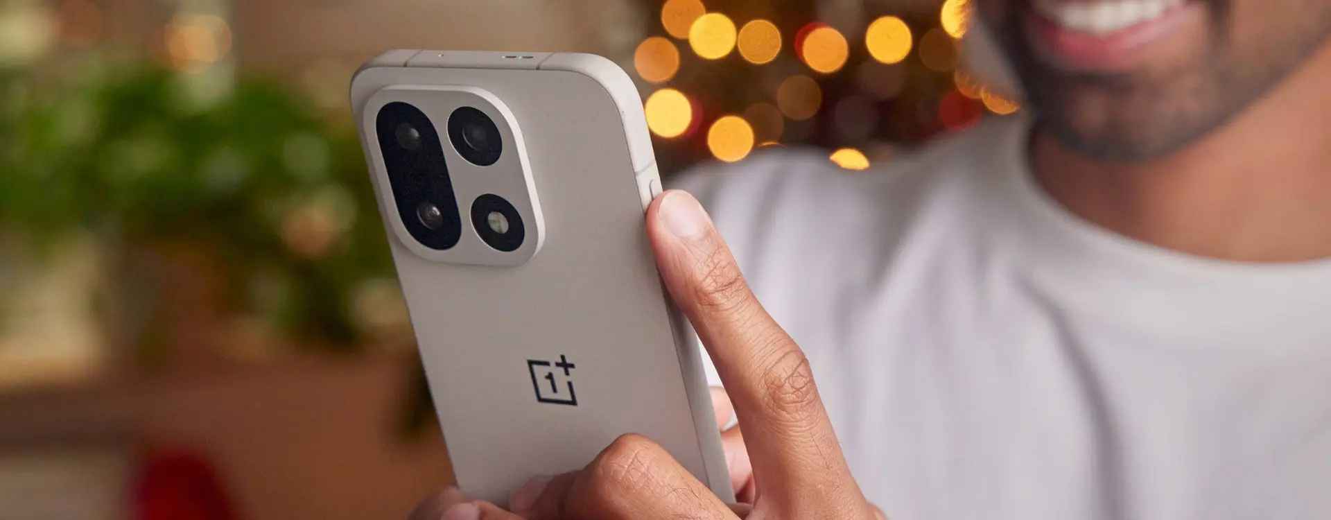 OnePlus 15 wit