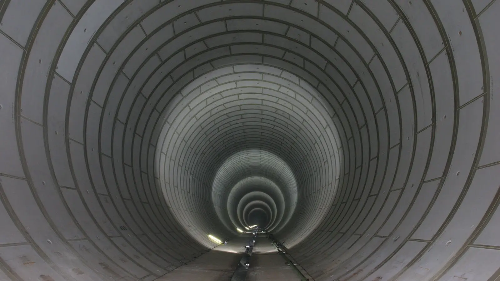 the tunnel type kanda riverring road no 7 underground regulating reservoir