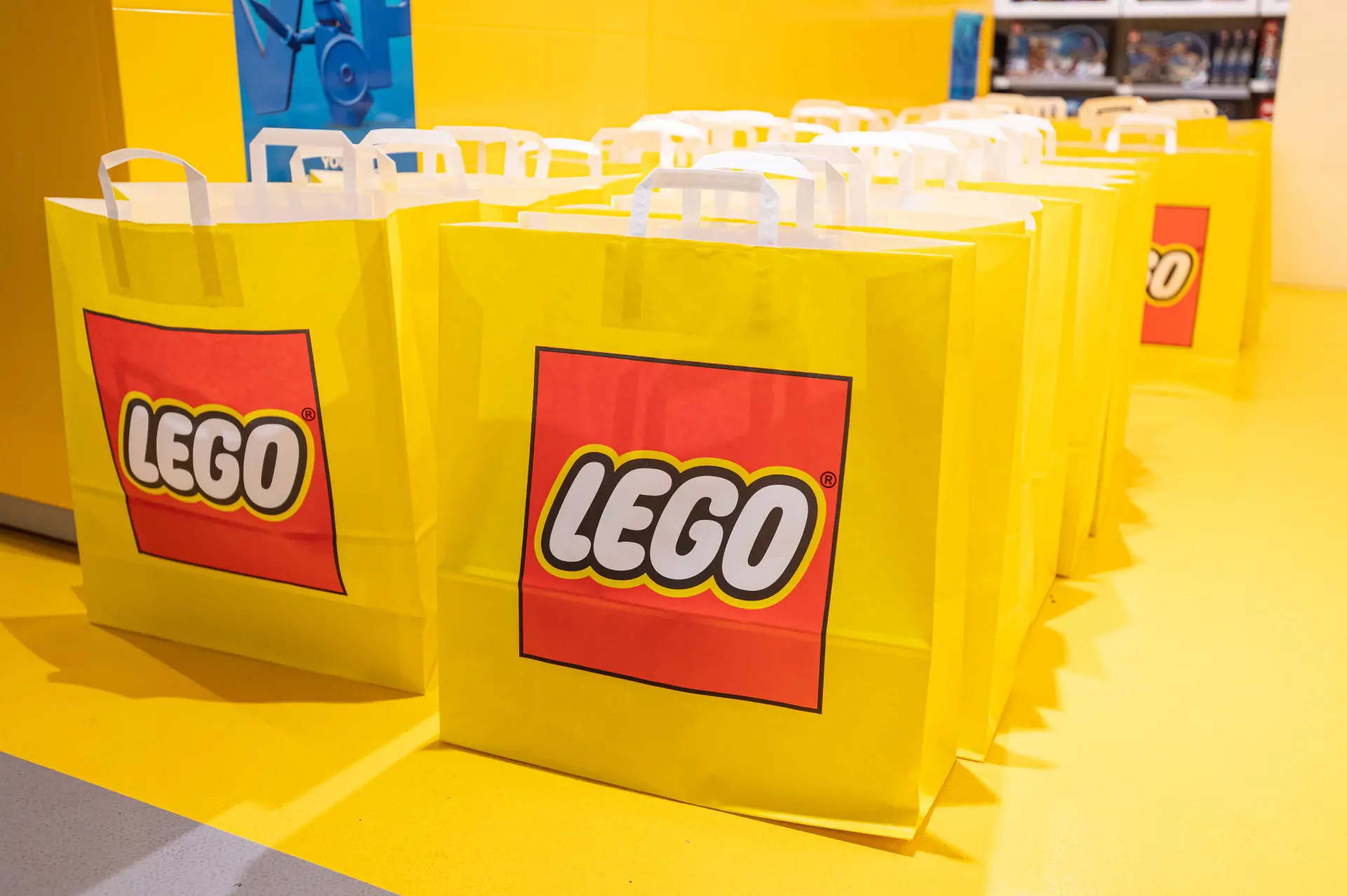 LEGO_shopping_bags