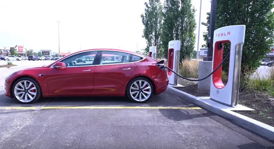 fhm tesla model 3