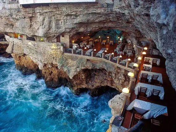 restaurant07