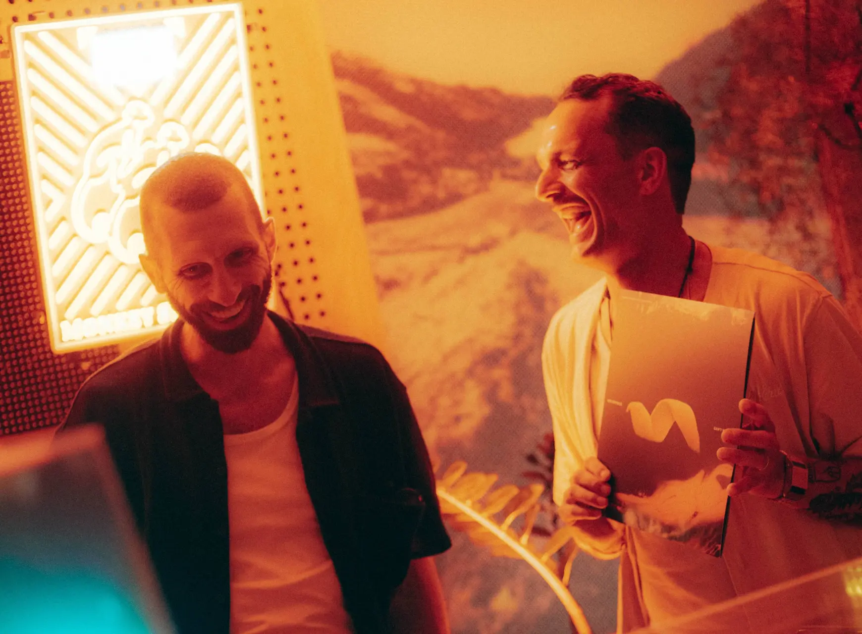 Monkey Shoulder - EP Release Dam Swindle - LR-120 kopie 2