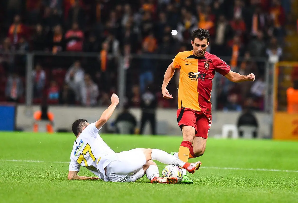 edf leo dubois vise le qatar et fait rire les haters icon gsaray v istanbul 240922 494 352880