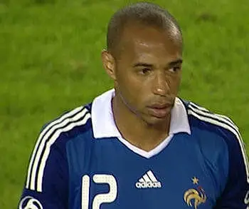henry n a pas fait le voyage pour rien 9096
