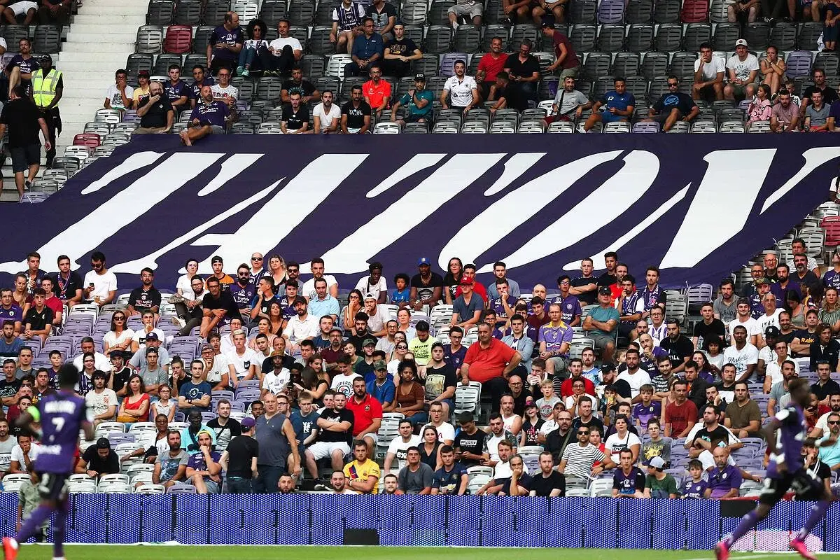 a toulouse une polemique se prepare pour la venue de l ol taton 381188