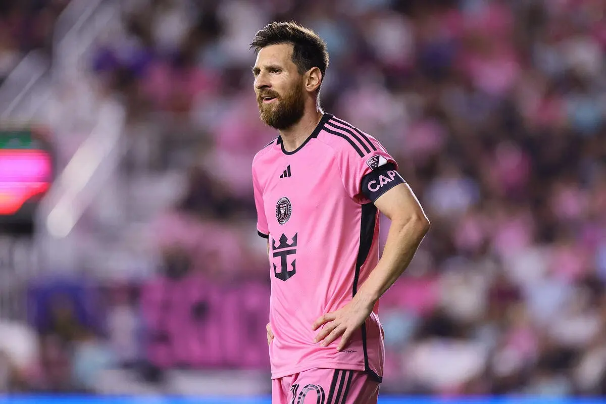 ami ou pas messi sera prive de passe droit a l inter miami messi 102 384853