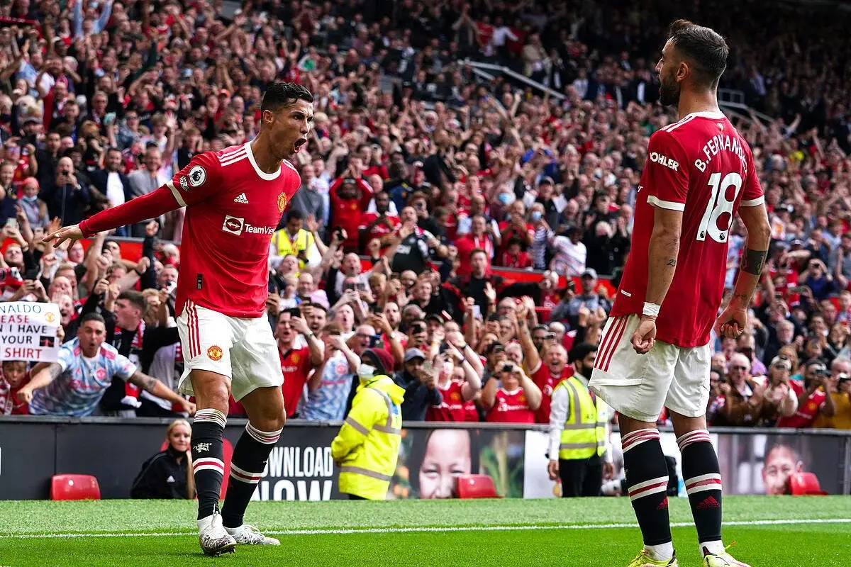 ang cristiano ronaldo double buteur pour sa premiere ronaldo 155 323483