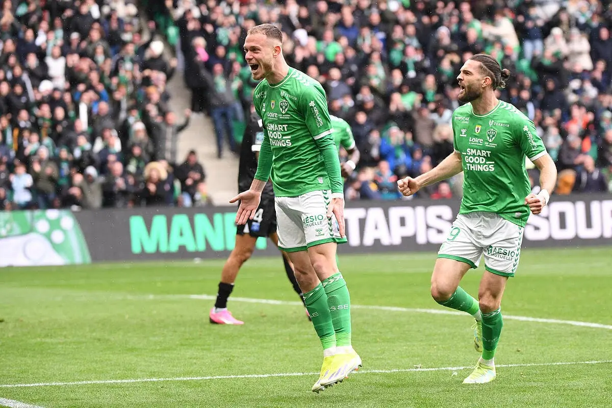 asse accord a une condition cardona complique son retour cardona 1 387119