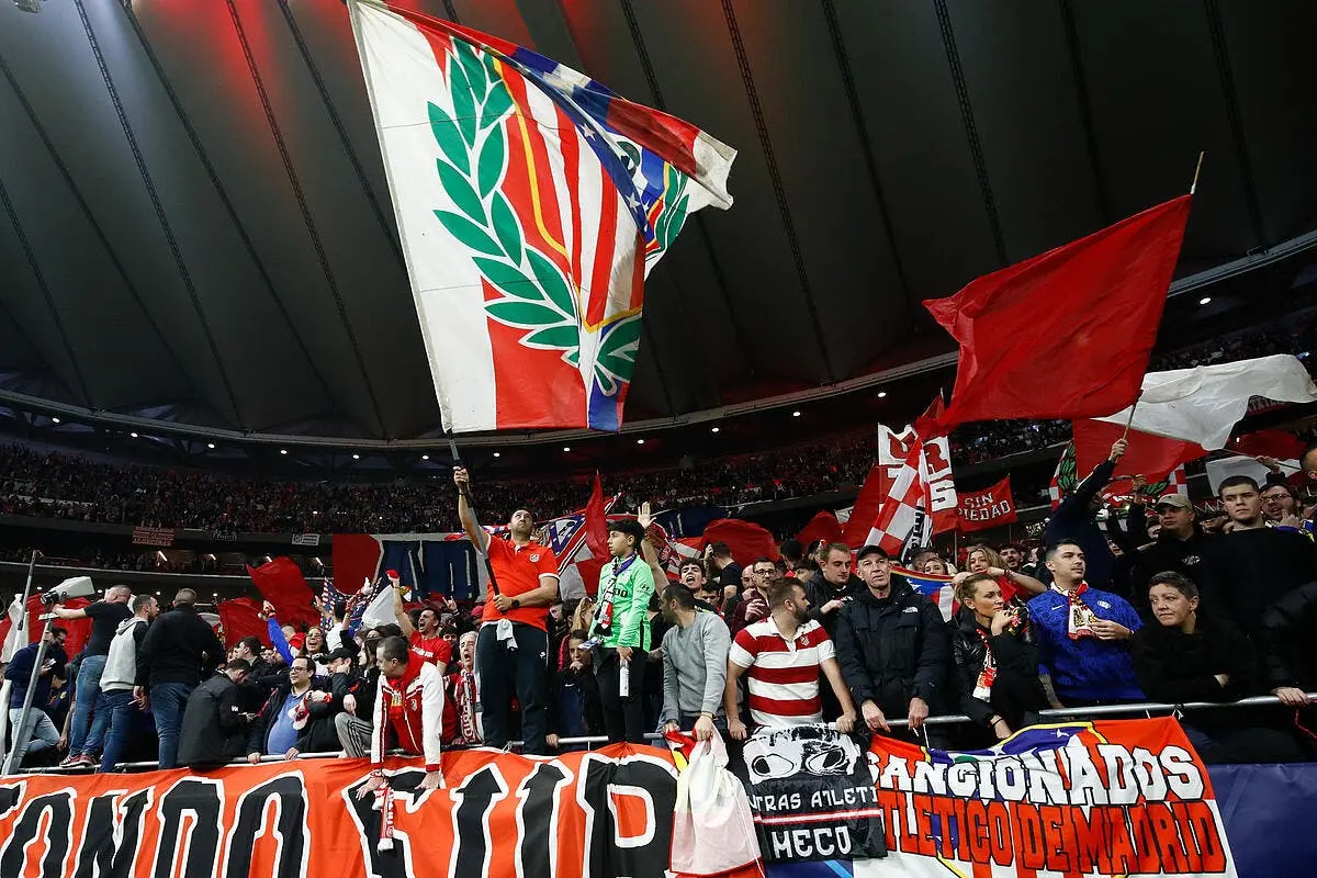 Atlético-Inter : Vinicius chimpanzé, un chant raciste honteux