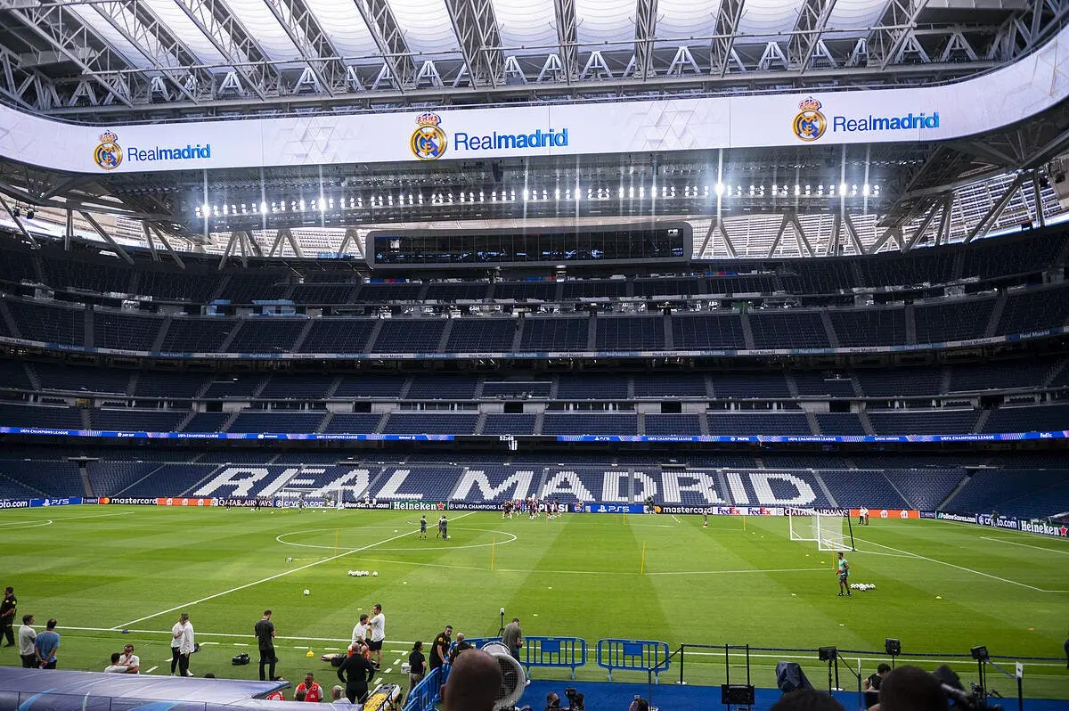 avec son nouveau bijou barcelone veut coiffer madrid santiago bernabeu 2 382421