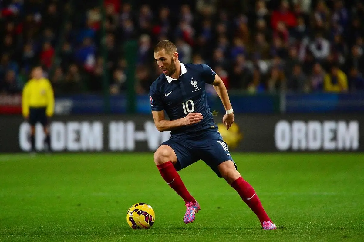benzema avec la france aux jeux olympiques l idee folle icon win 141114 09 55 305673