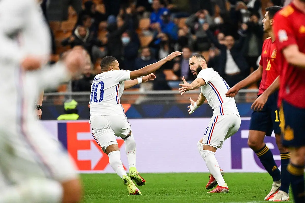 benzema heros des bleus qui l aurait cru icon lp 13761932 325541