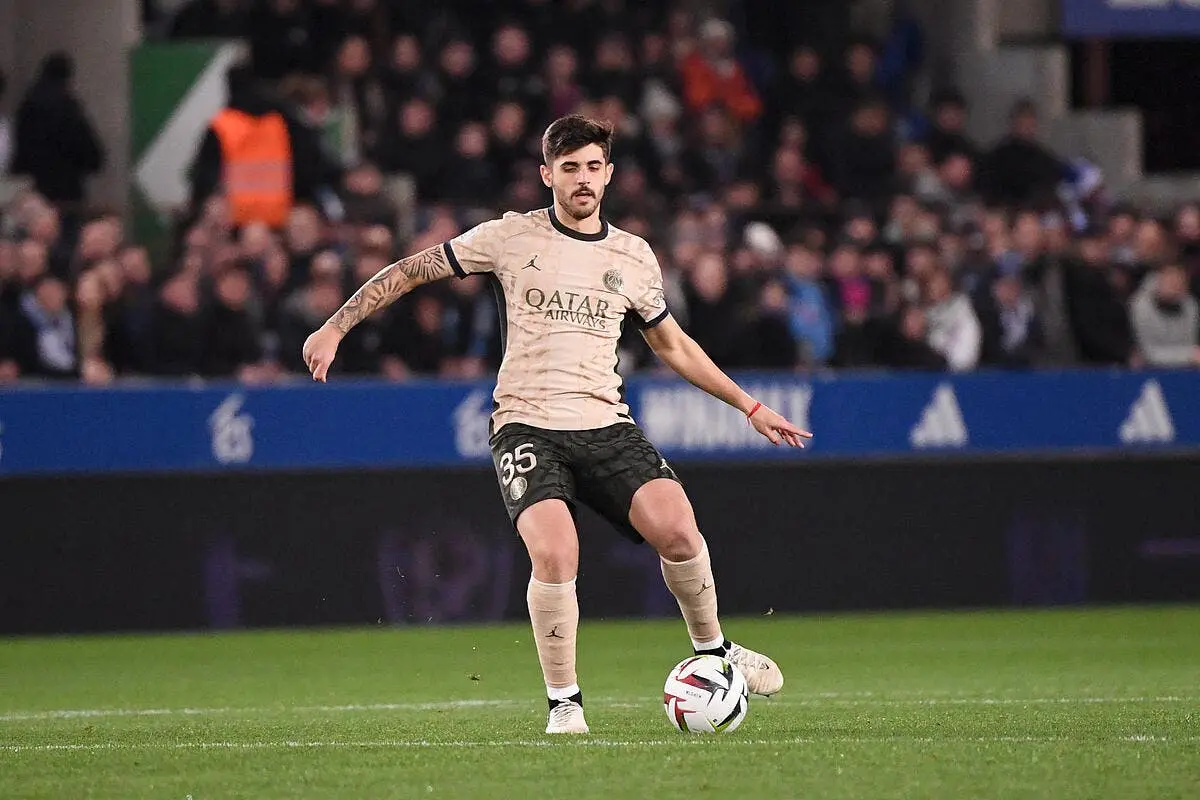 beraldo titulaire personne n a compris au psg beraldo 1 372029