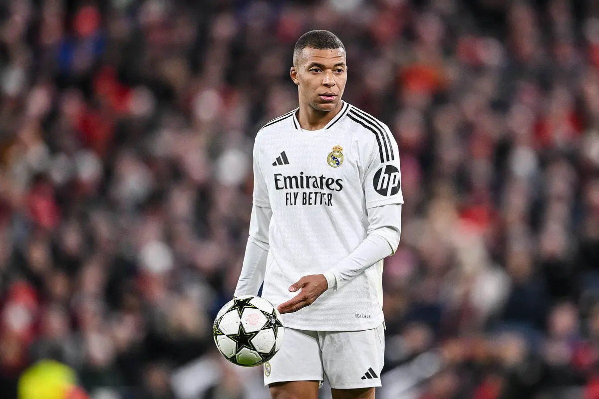 cristiano ronaldo l exemple a suivre pour mbappe au real madrid iconsport 245583 0116 384724