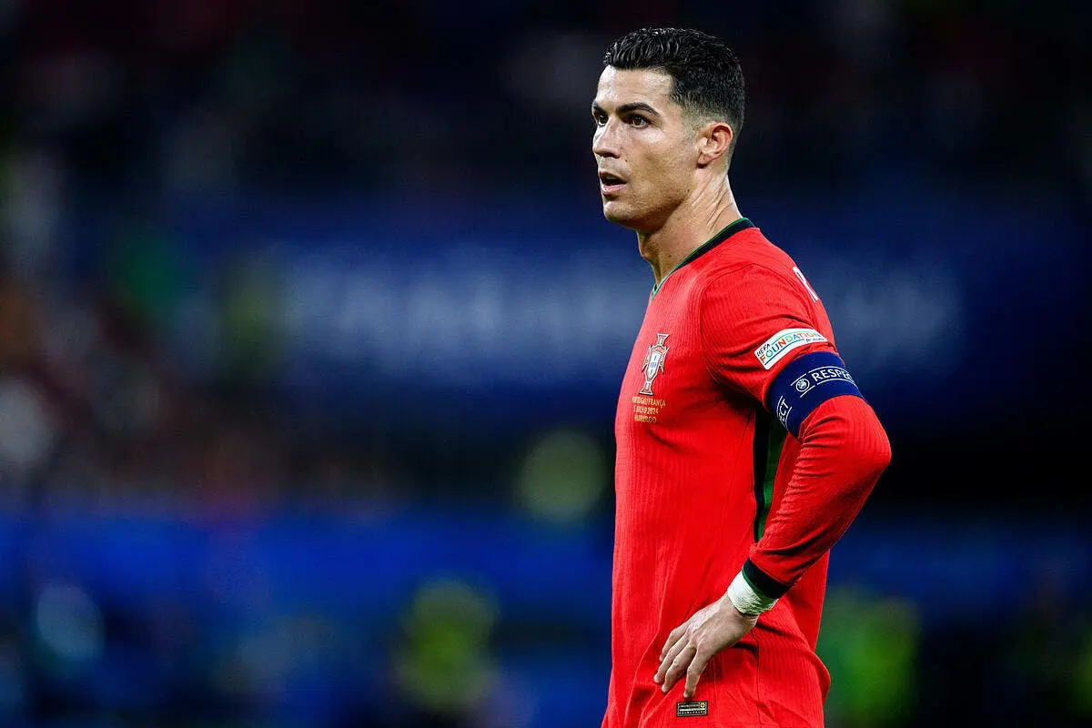 cristiano ronaldo se devoile devant 18 millions de personnes iconsport 233721 0023 380132