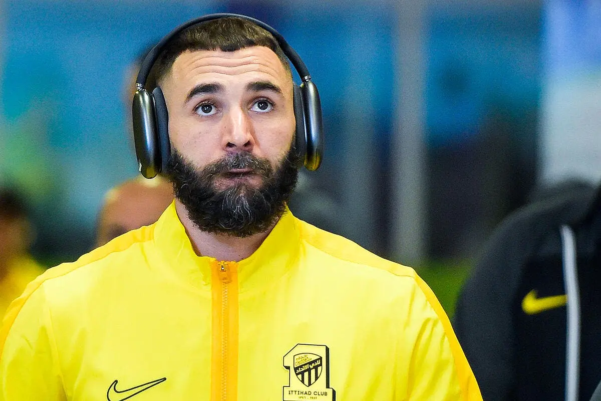 de terribles attaques sur karim benzema en plein direct icon kha9223 370800