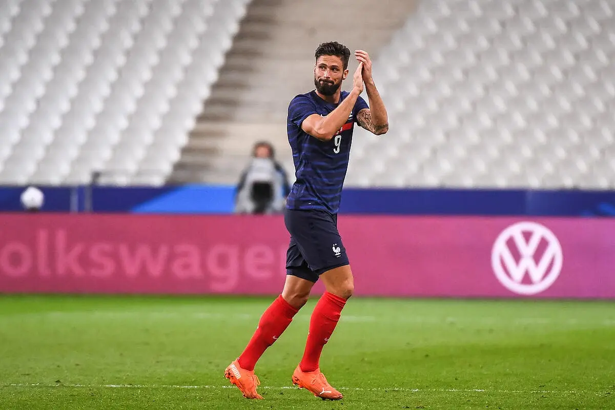 deschamps ecarte giroud pour le bien de la france giroud 41 330021