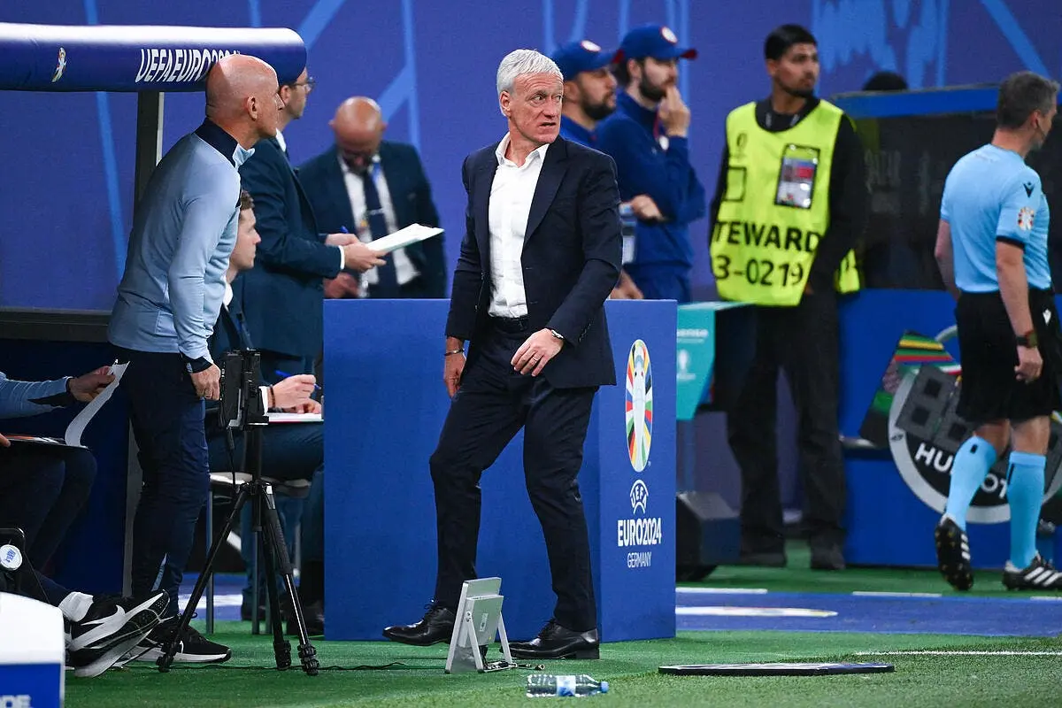 edf deschamps simple victime griezmann et mbappe l ont plombe deschamps 48 378348