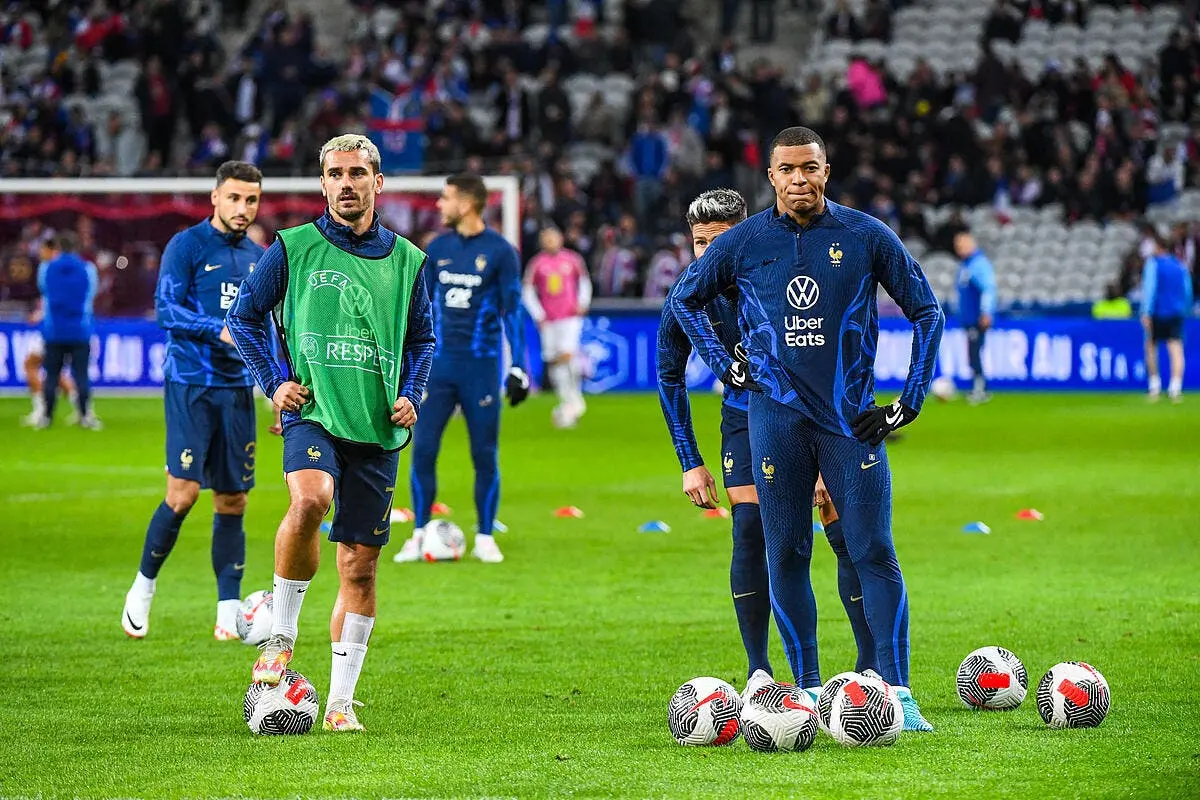 edf mbappe capitaine a la place de griezmann il crie au scandale icon der 9455 370421