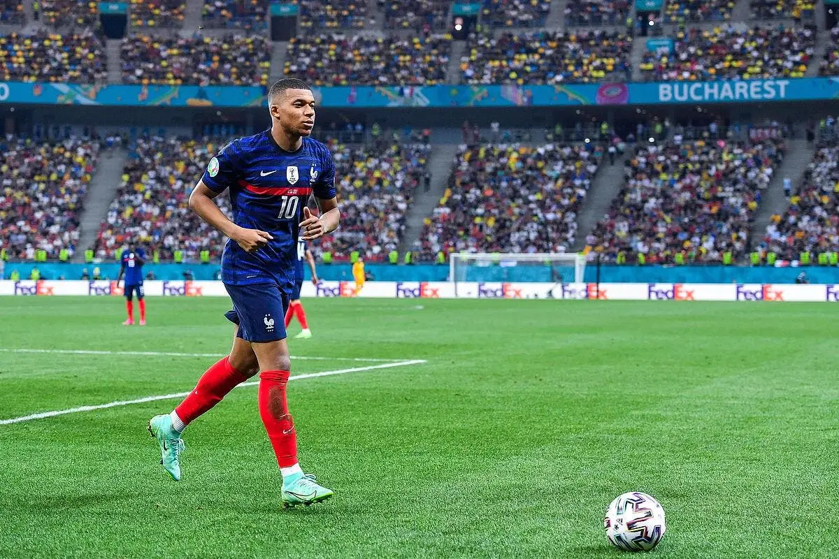 edf mbappe s est pris une lecon avoue pogba icon bap 280621 93 336 317999
