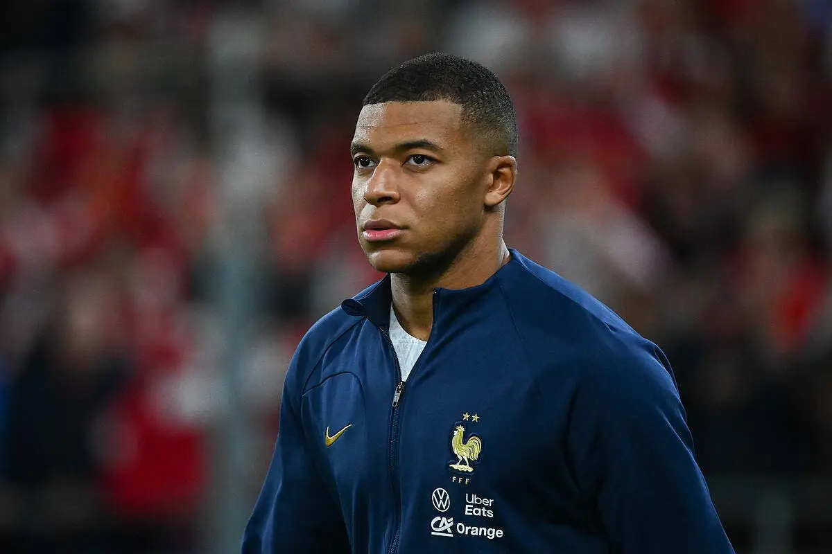 edf un sponsor des bleus demande a mbappe de reflechir icon dib 250922 10 219 352433