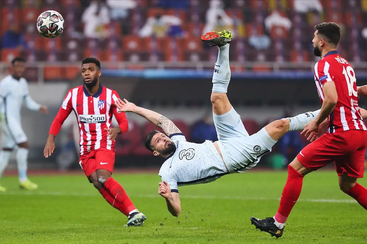 eur giroud met dans l ombre benzema twitter deraille icon fil atletico chelsea 31 307575