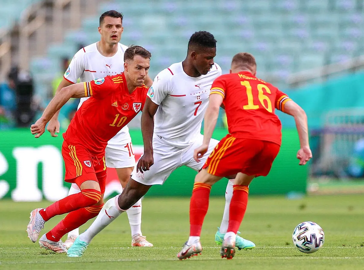 euro 2021 la suisse neutralisee par le pays de galles icon mb wales switzerland 03 316481
