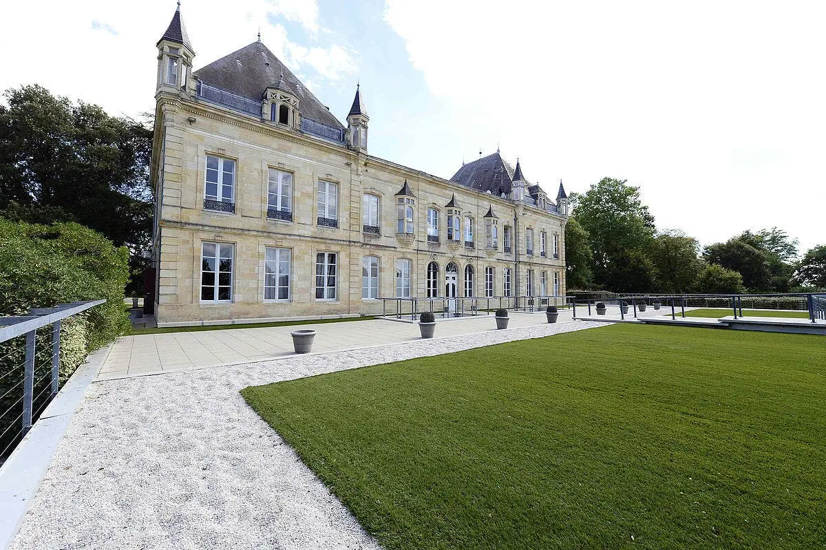 fcgb bordeaux sauve par son vin ca bouchonne icon blu 010816 01 17 312657