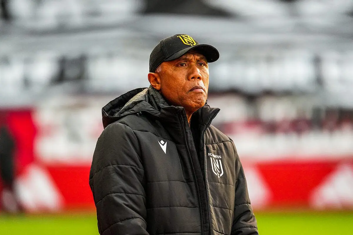 fcn kombouare punit les journalistes c est du jamais vu kombouare 17 386187
