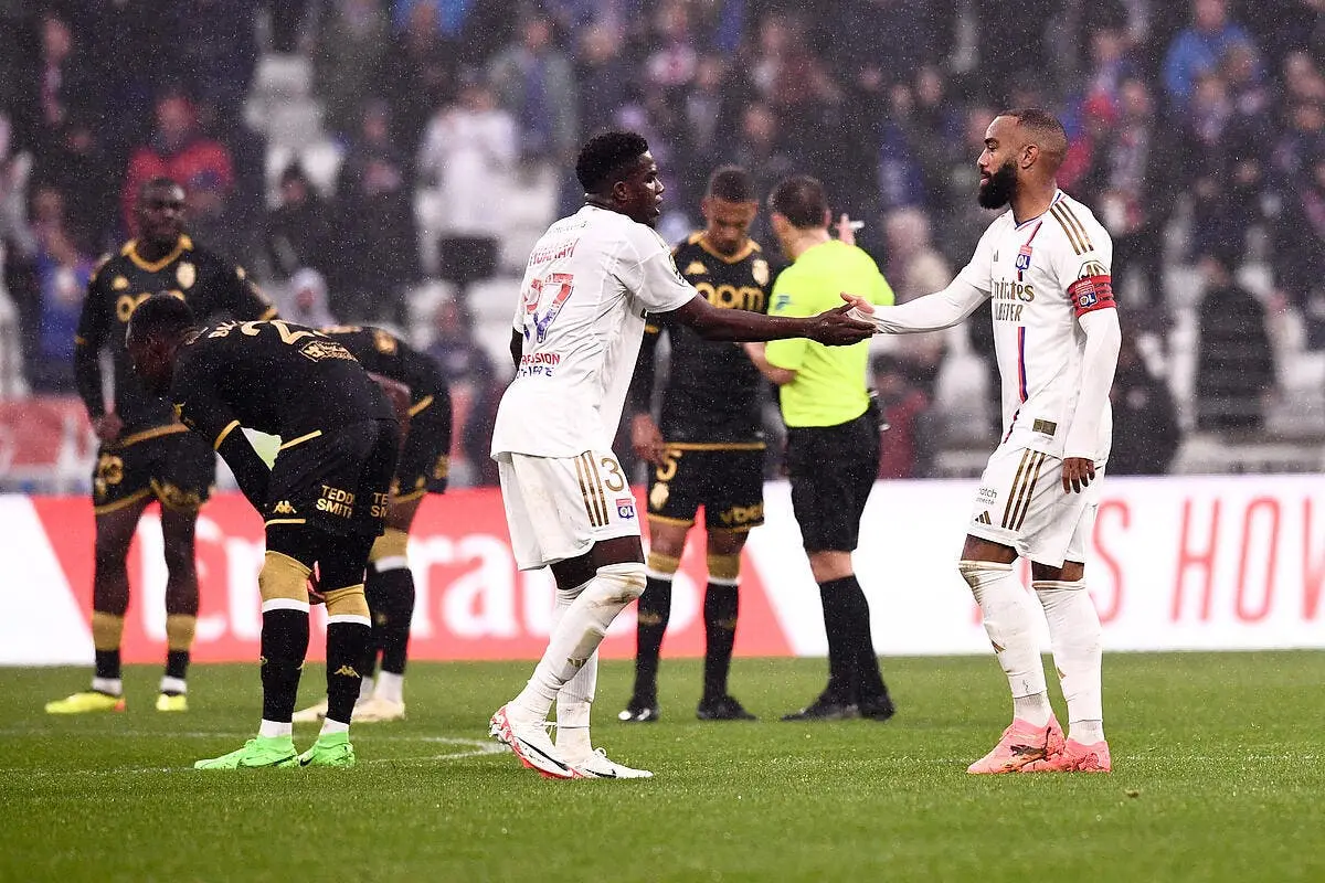 Il rate et s’énerve, l’OL a trouvé son boulet